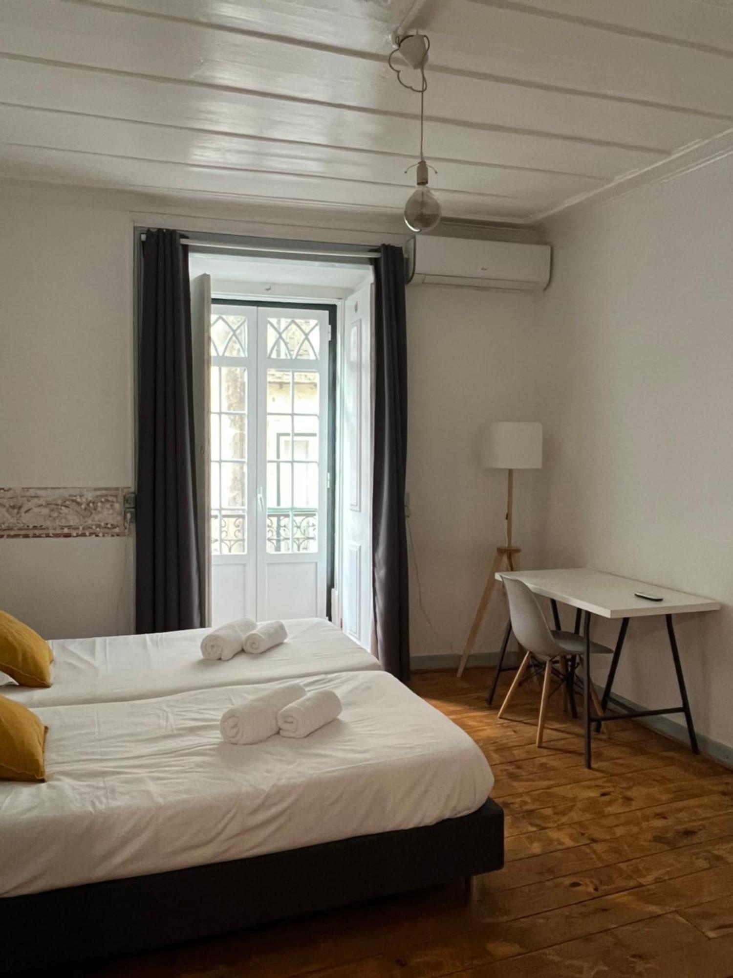 Alface Hall Hostel & Bar Lissabon Exterior foto